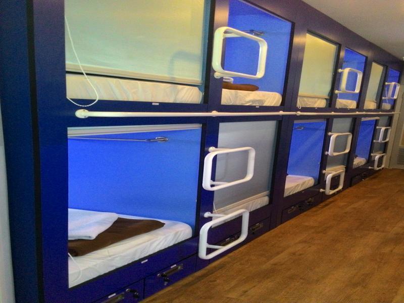 Qb Sleep Capsule Hotel Kuta Lombok Zewnętrze zdjęcie