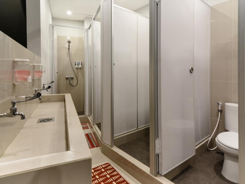 Qb Sleep Capsule Hotel Kuta Lombok Zewnętrze zdjęcie