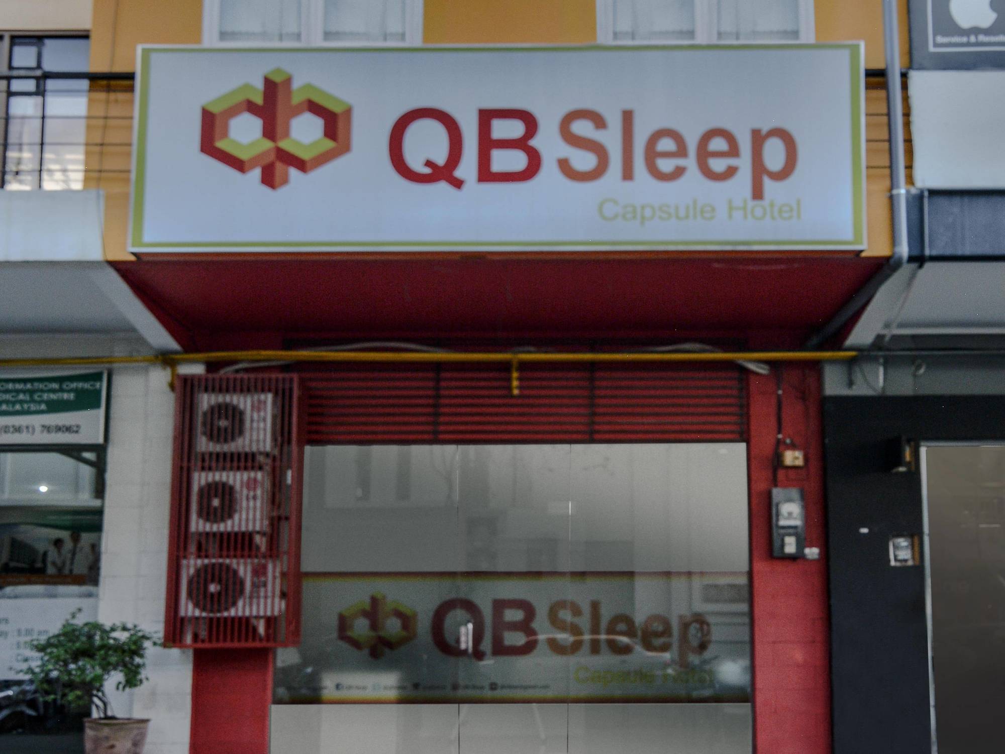 Qb Sleep Capsule Hotel Kuta Lombok Zewnętrze zdjęcie